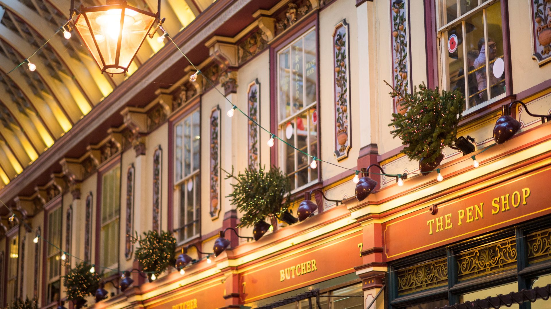 Visit Leadenhall Market and discover its grand architecture and rich history. © London & Partners/ Ben Pipe. The Pen Shop storefront at Leadenhall Market.