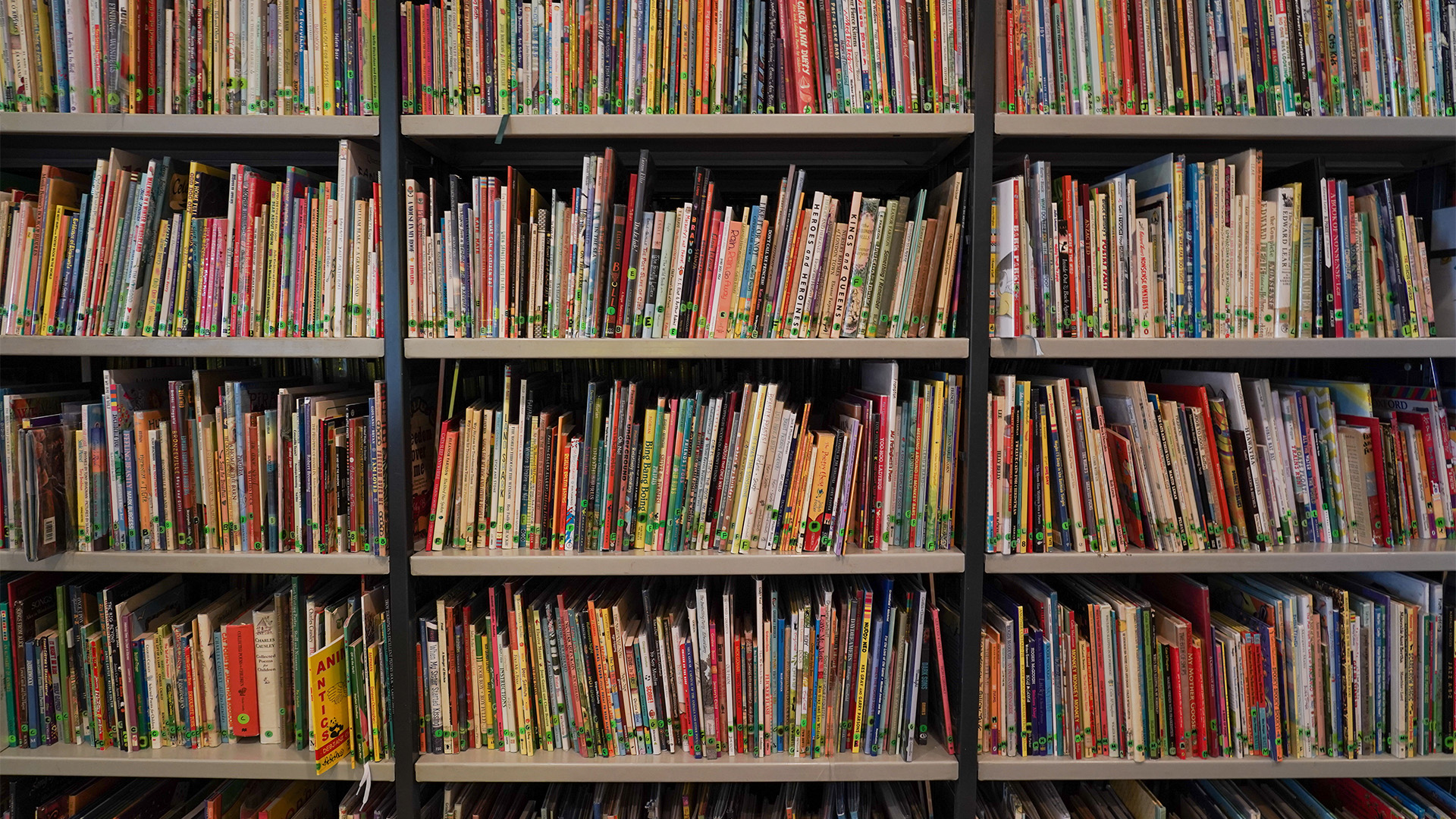 The colourful shelves of National Poetry Library at Southbank Centre. Image courtesy of Takis Zontiros/Southbank Centre. Colourful shelves of National Poetry Library