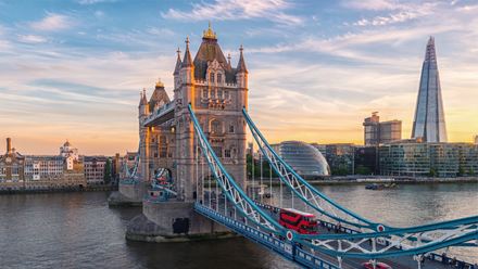 Tower Bridge at sunset. Credit: Shutterstock/R. Classen. Image courtesy of Shutterstock/R. Classen.