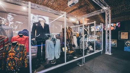 See outfits worn by Elvis Presley at the Direct from Graceland: Elvis exhibition in London Bridge. Image courtesy of Golden Tours.