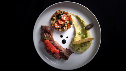 Choose from several different menu options at Dans Le Noir, each featuring a rich and delectable selection of dishes. Credit: Romain Ruiz. Image courtesy of Dans Le Noir.