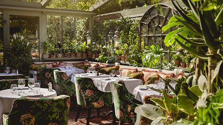 The Ivy Chelsea Garden. Credit: Richard Leeney. Image courtesy of The Ivy Chelsea Garden.