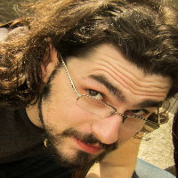 blogger Koray Hussein