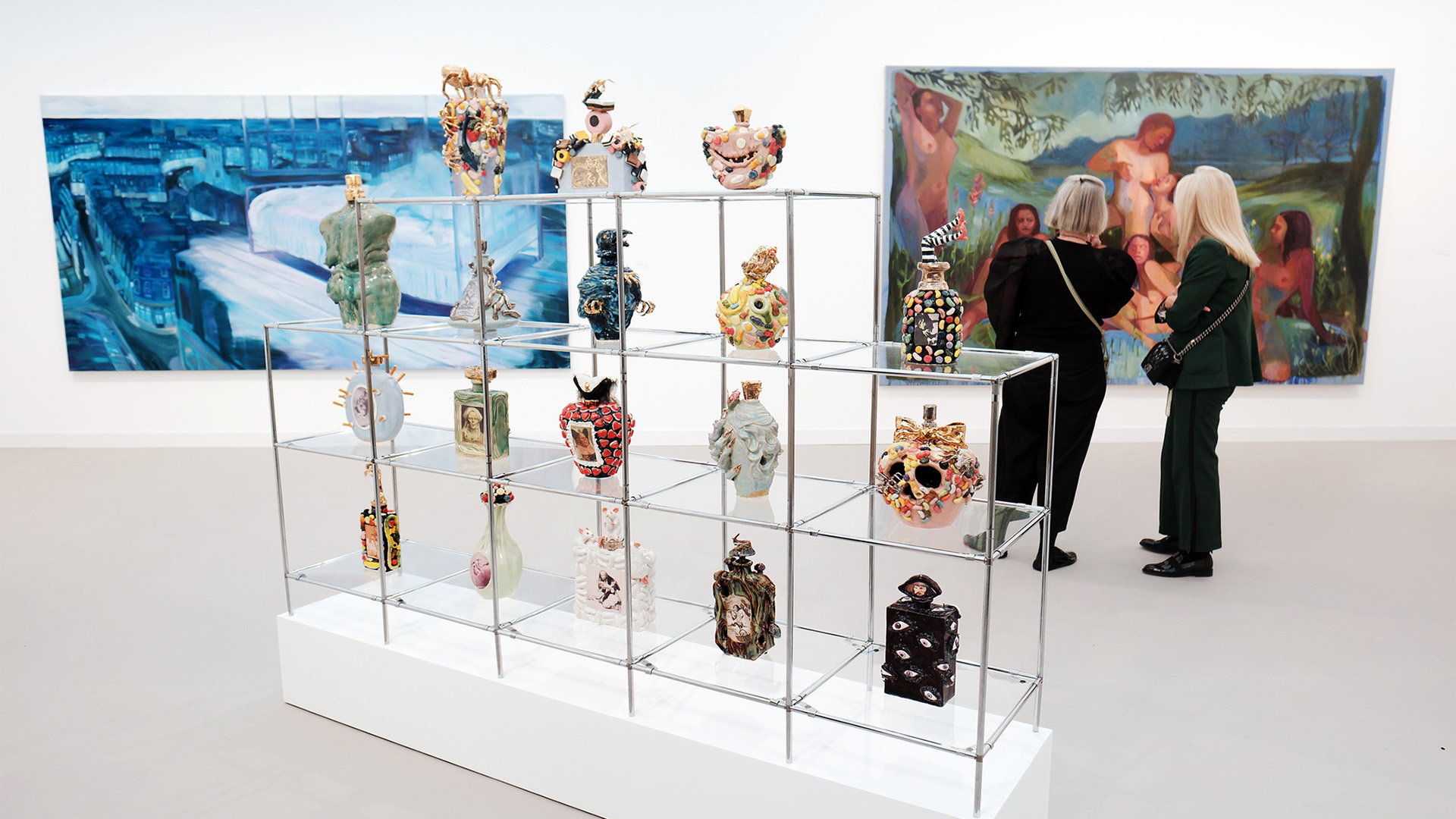 Carl Freedman Gallery at Frieze London 2024. Image courtesy of Frieze/Linda Nylind. Artworks and sculptures at Frieze 2024