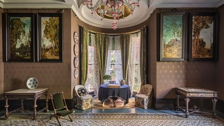 The drawing room at Leighton House Museum. Credit: Dirk Lindner. Image courtesy of RBKC / Leighton House Museum.