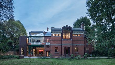 The exterior at Leighton House Museum. Credit: Dirk Lindner. Image courtesy of RBKC / Leighton House Museum.