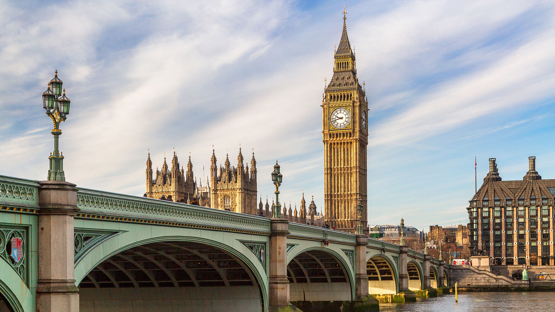 A view of Big Ben and Westminster Bridge from the riverside. Image courtesy of Shutterstock. A view of Big Ben and Westminster Bridge from the riverside.
