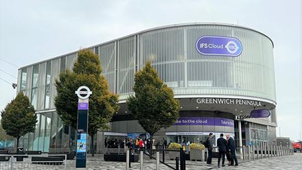 IFS Cloud cable cars departing from Greenwich Peninsula in London. Image courtesy of TfL.
