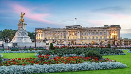 Travel back in time with a visit to Buckingham Palace. Credit: Jon Reid. Image courtesy of visitlondon.com.