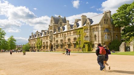 Walk on the grounds of Christ Church College in Oxford. Image courtesy of Shutterstock