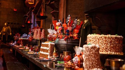 Discover the delicious sweet treats on offer at the Dark Arts takeover of the Warner Bros. Studio Tour - The Making of Harry Potter. TM & © Warner Bros. Entertainment Inc. Harry Potter Publishing Rights © JKR.