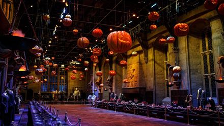 Watch spooky magic unfold at the Dark Arts Halloween takeover of the Warner Bros. Studio Tour. TM & © Warner Bros. Entertainment Inc. Harry Potter Publishing Rights © JK