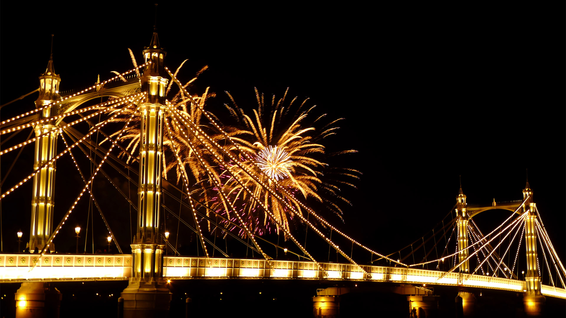 Battersea Park fireworks pictured behind Albert Bridge. Image courtesy of City Cruises. Fireworks light up the sky over Chelsea Bridge on Bonfire Night.
