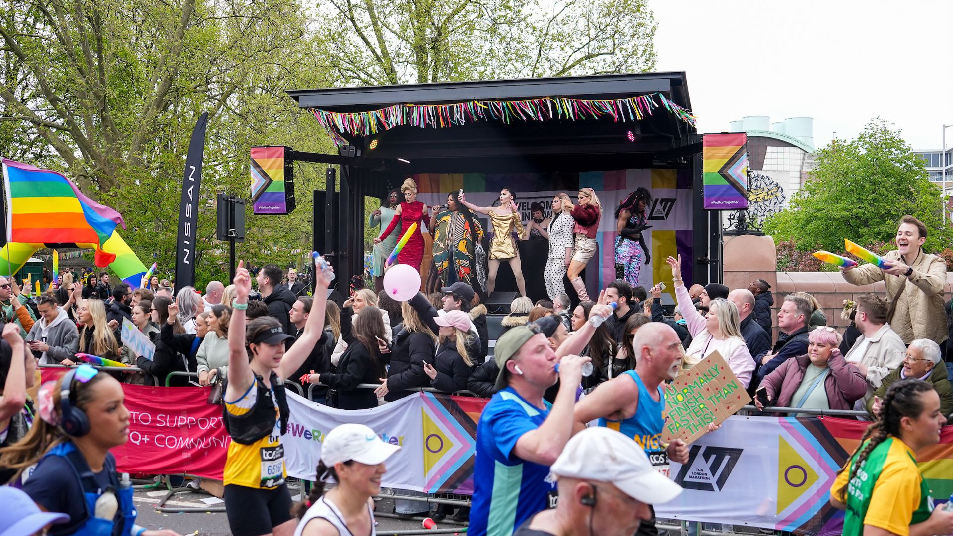 Drag Queens perform at the Rainbow Row stage during The TCS London Marathon on Sunday 21st April 2024. ©TCS London Marathon. Photo: Tom Flathers for London Marathon Events Drag Queens perform at the Rainbow Row stage during The TCS London Marathon on Sunday 21st April 2024.