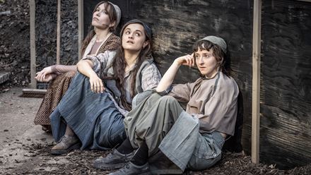 Follow the story of a Jewish family whose matchmaking traditions are challenged by modern times in Fiddler on the Roof. Image courtesy of London Theatre Direct/ Photo credit: Marc Brenner.