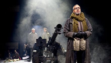 See Olivier Award-winning actor Jonathan Bailey as Richard II in the new revival of Shakespeare's classic play, currently playing at the Bridge Theatre. Image courtesy of London Theatre Direct.