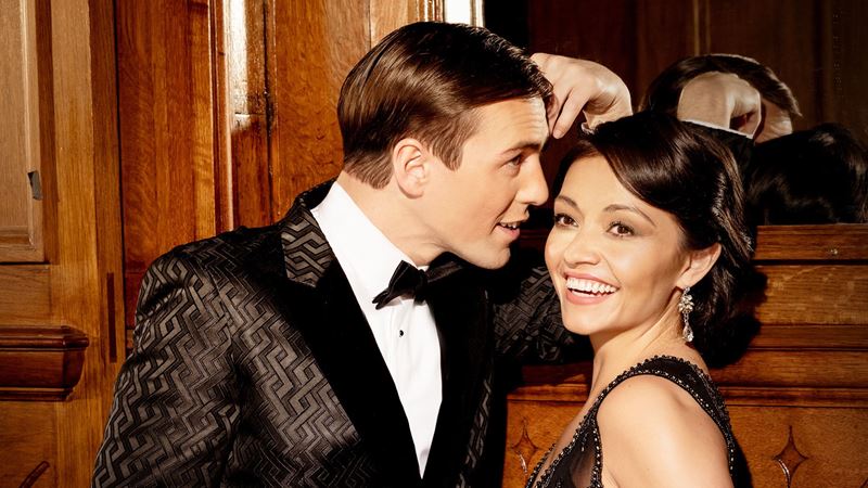 Jamie Muscato and Frances Mayli McCann posing for The Great Gatsby cast announcement.