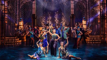 See the stage adaptation of one of F Scott Fitzgerald's greatest novels and immerse yourself in the Golden Age of Jazz with The Great Gatsby musical at the London Coliseum (Broadway production). Image courtesy of London Theatre Direct. Photo credit: Matthew Murphy and Evan Zimmerman.