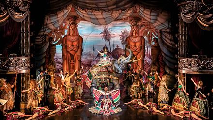 Dive into the heart of a majestic and yet tragic love story with the London musical Phantom of the Opera. Image courtesy of Raw PR / Photo credit: Johan Persson.