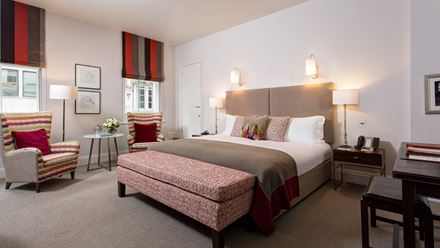 A Superior room at Brown's Hotel. Photo: Janos Grapow. Image courtesy of Rocco Forte Hotels.